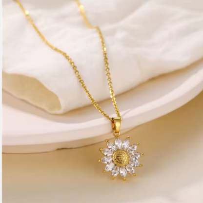 Collar Girasol Brillante – Símbolo de Amor, Luz y Alegría